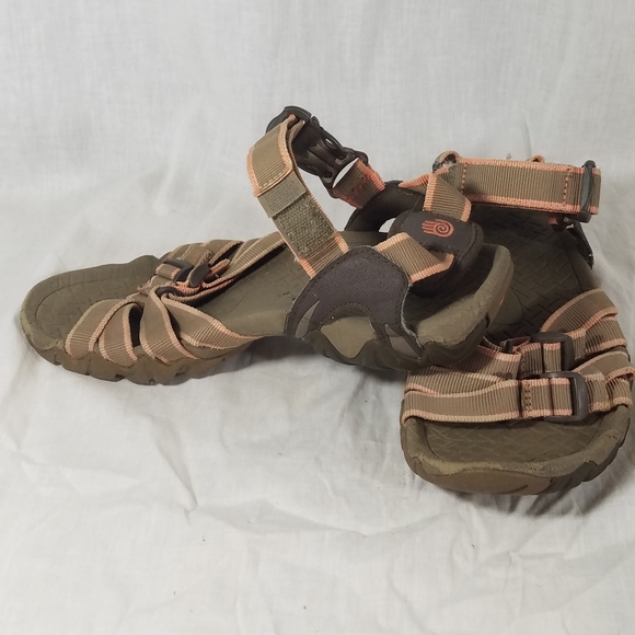 Teva Strappy Shoes Size 7 W Sandals - Picture 6 of 7